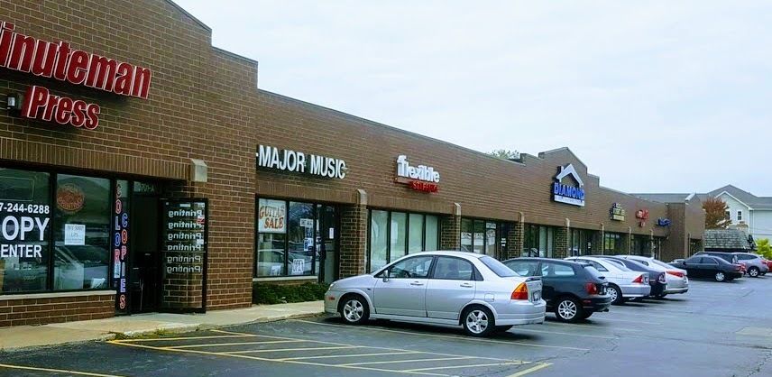 3701 Grand Ave, Gurnee, IL 60031